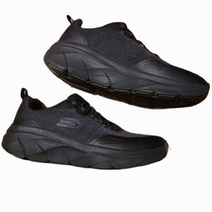 Skechers Men DLux Walker 2.0 Pensive Sneaker 8.5